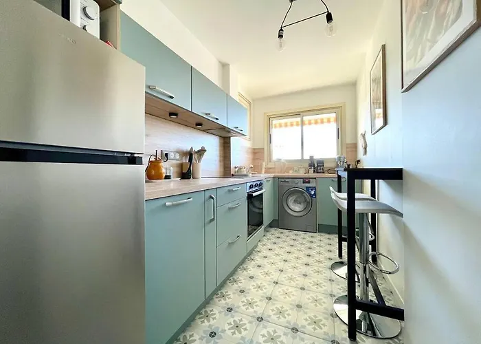 Appartement Magnifique 2p Vue Terrasse Parking *