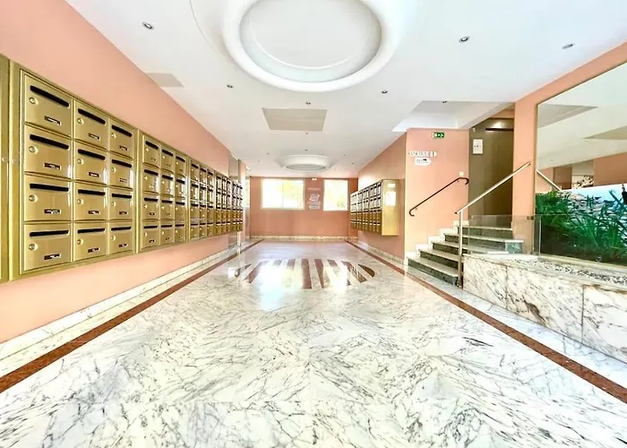 Appartement Magnifique 2p Vue Terrasse Parking Juan-les-Pins