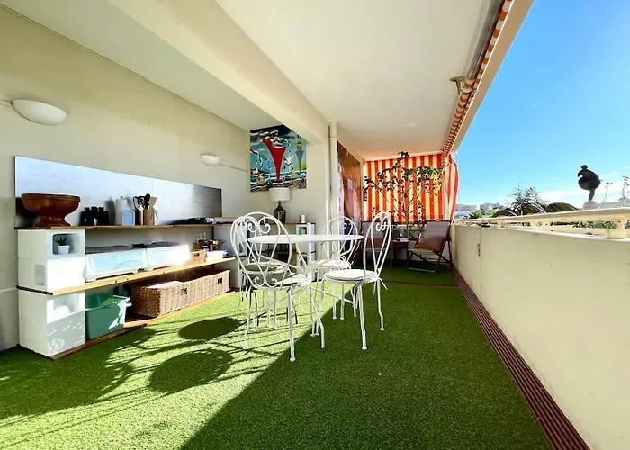 Magnifique 2p Vue Terrasse Parking Appartement